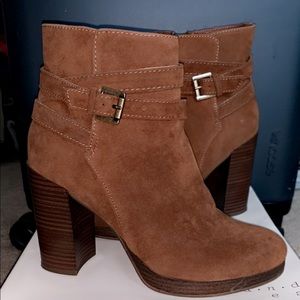 Cute casual brown booties with buckle